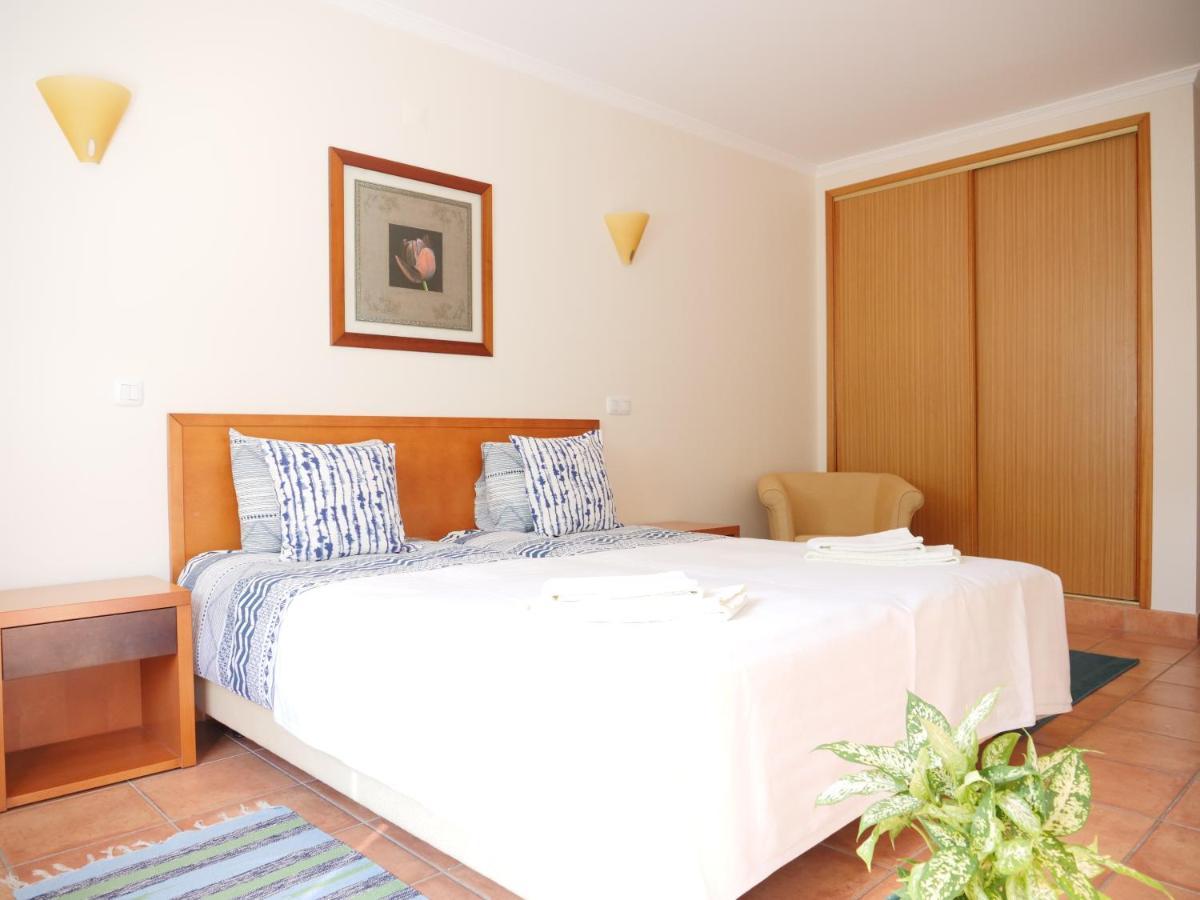 Large Penthouse Near Porto De Mos Beach With Magnificent Views In Lagos Bagian luar foto