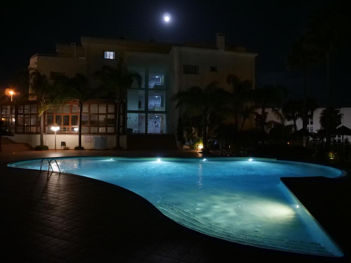 Large Penthouse Near Porto De Mos Beach With Magnificent Views In Lagos Bagian luar foto